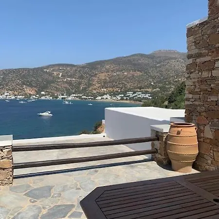 Bluewhite Villa, Sifnos 빌라 *